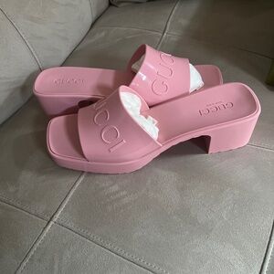 Gucci Wild Rose Platform Sandal